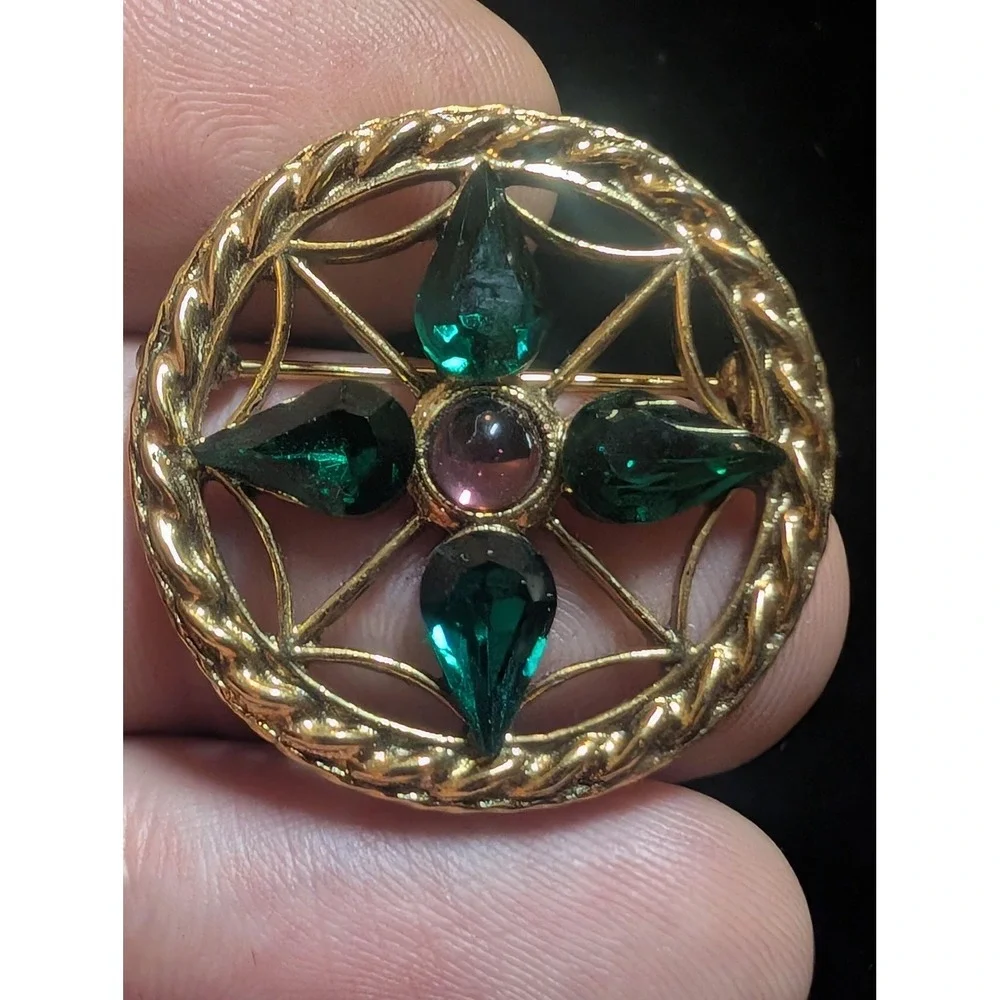 Gold Tone Green Rhinestone Circle Round Pin Brooch Womens